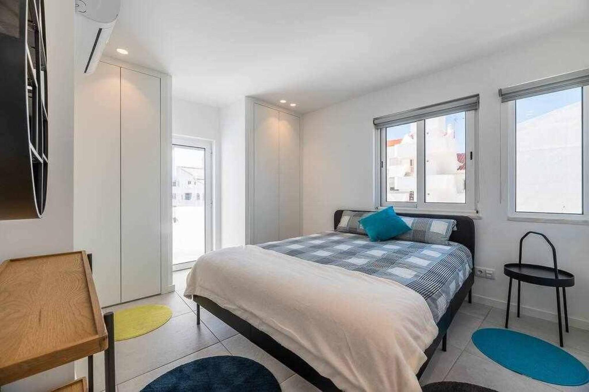Central Town 2-Bedroom Apartment Albufeira Ngoại thất bức ảnh