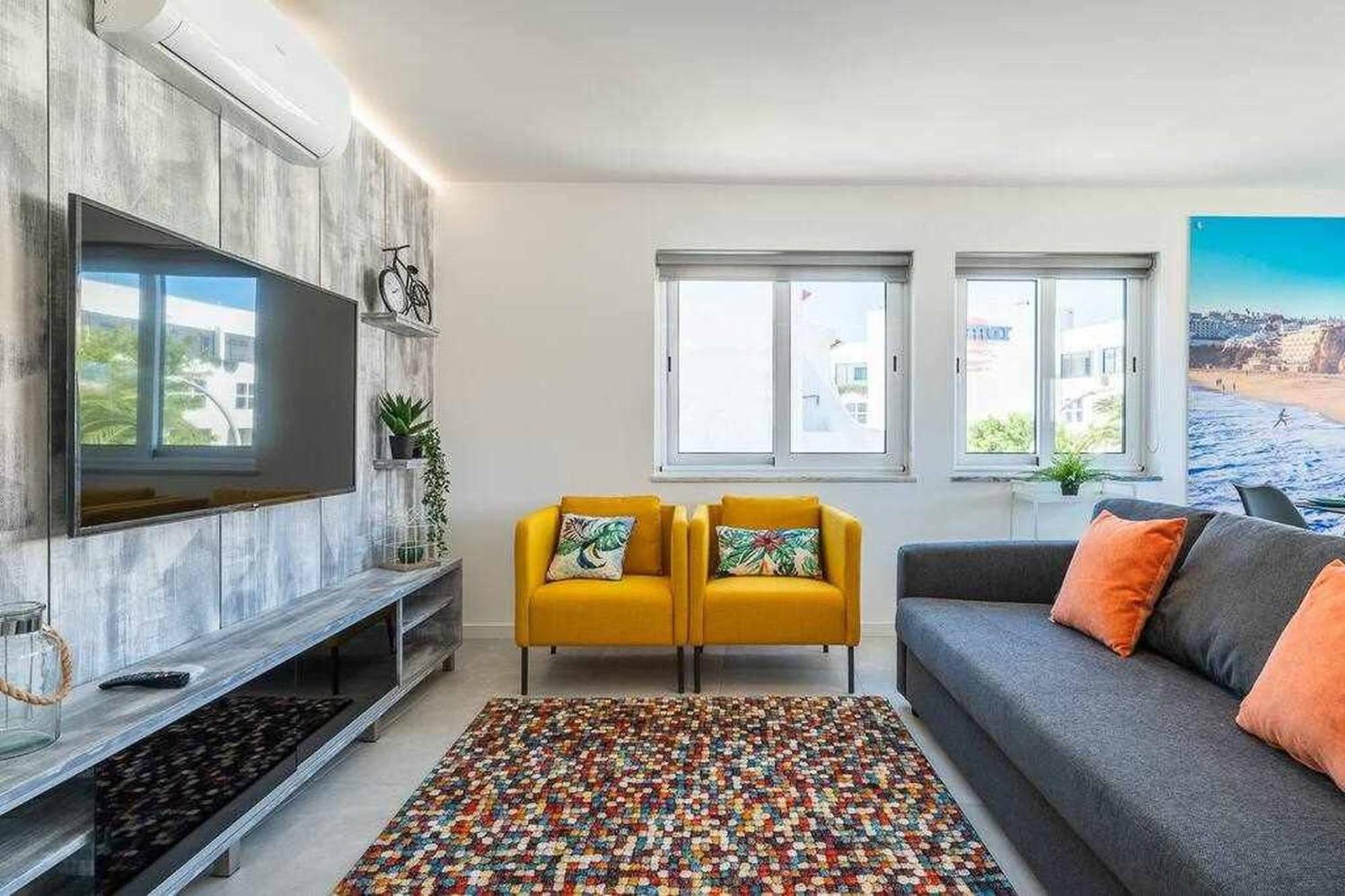 Central Town 2-Bedroom Apartment Albufeira Ngoại thất bức ảnh